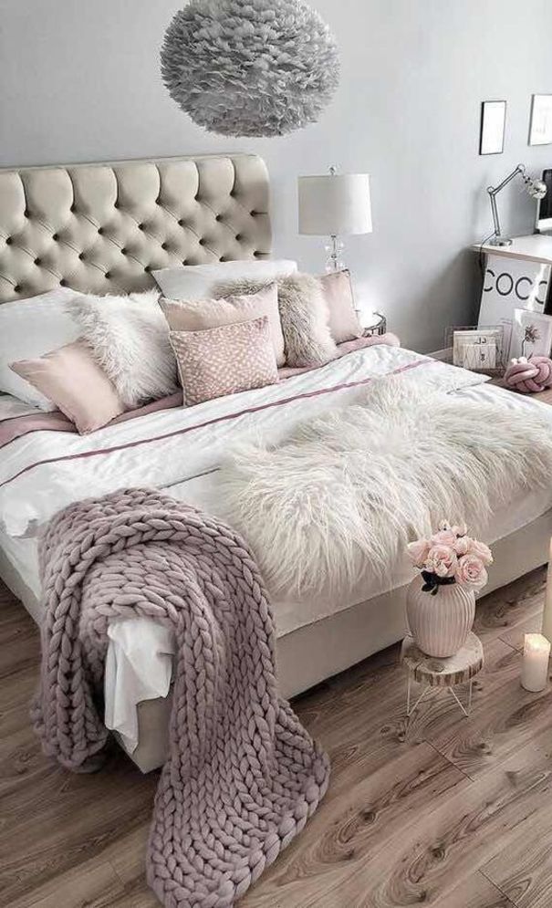 Romantic Bedroom Decor