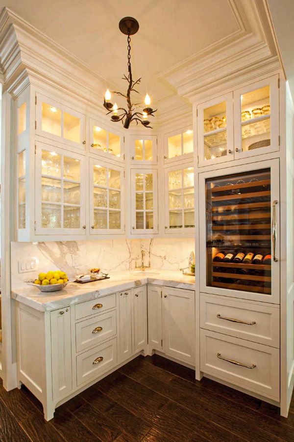 Corner Kitchen Cabinets Ideas That Optimize Your Kitchen Space - Page ...
