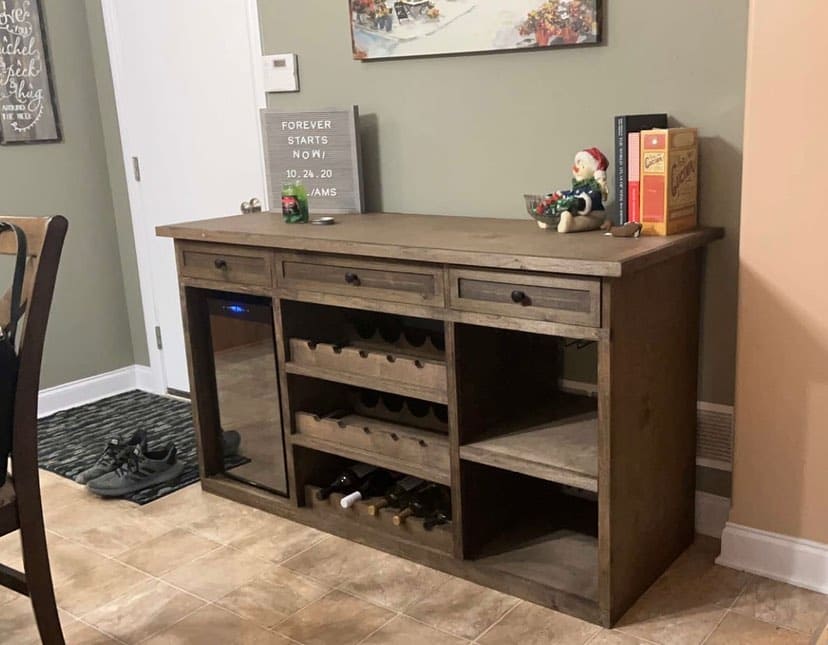 brown kitchen cabinet 