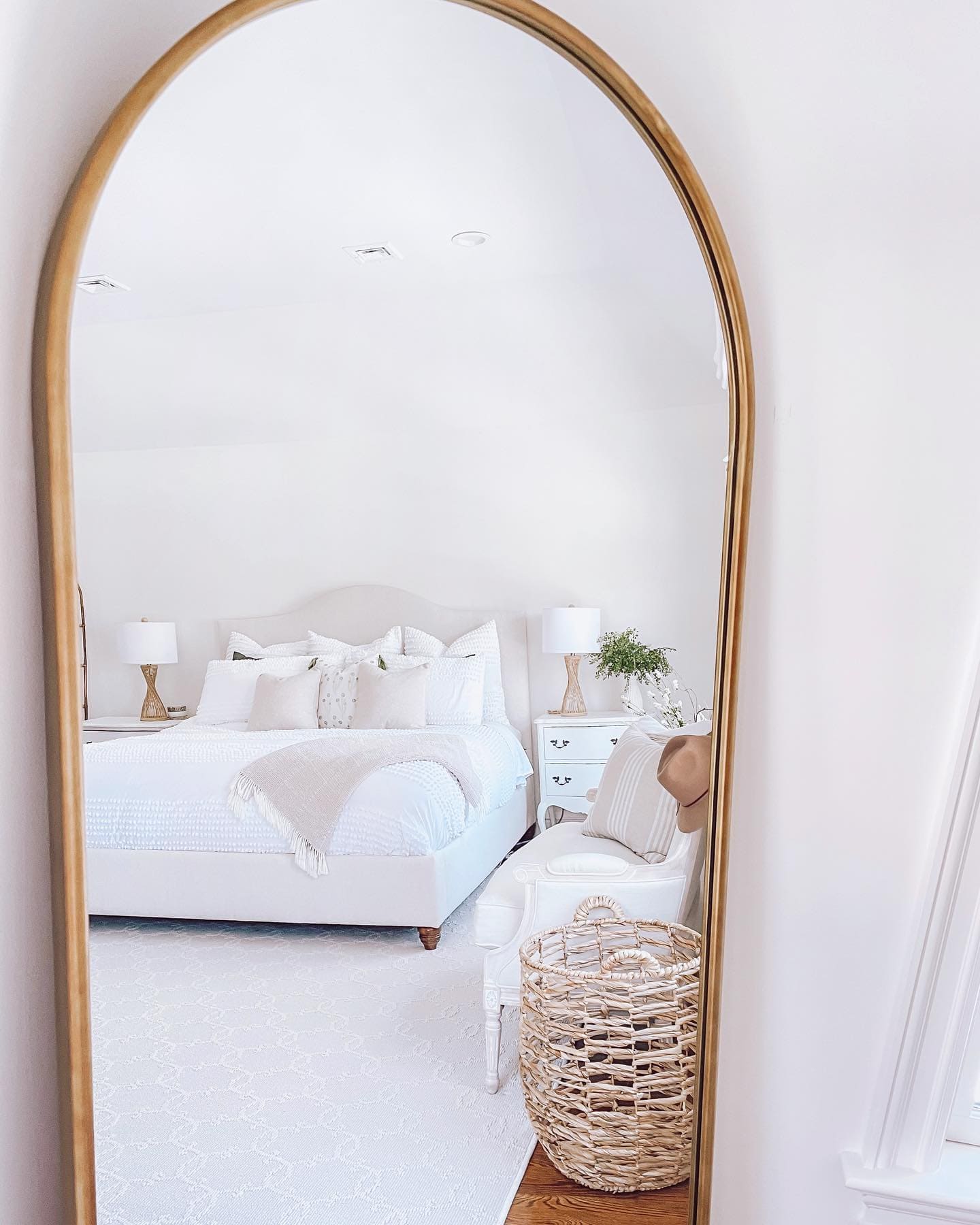 white bedroom mirror